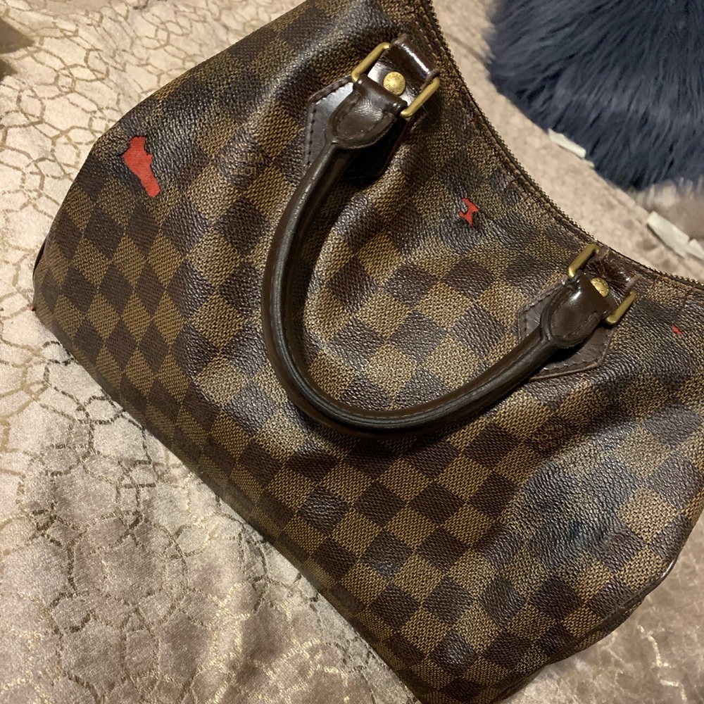 Louis Vuitton speedy bag